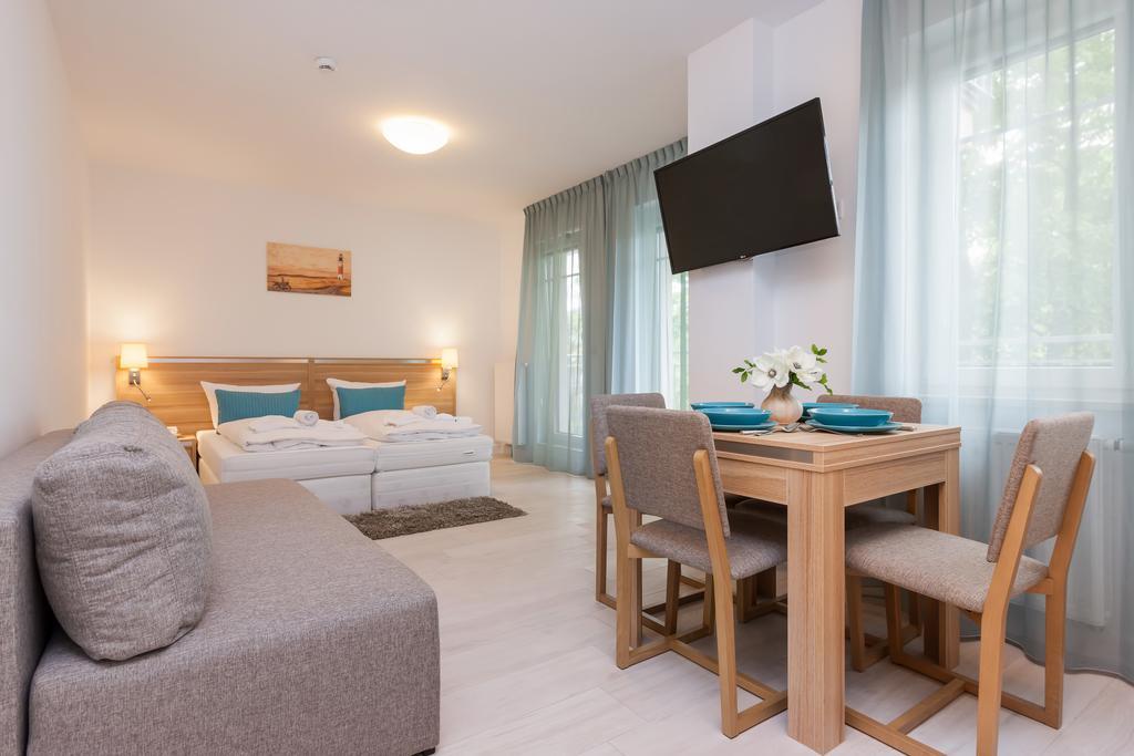 Apartamenty Aquamarina By Noclegi Renters ชวีโนวิชแจ ห้อง รูปภาพ