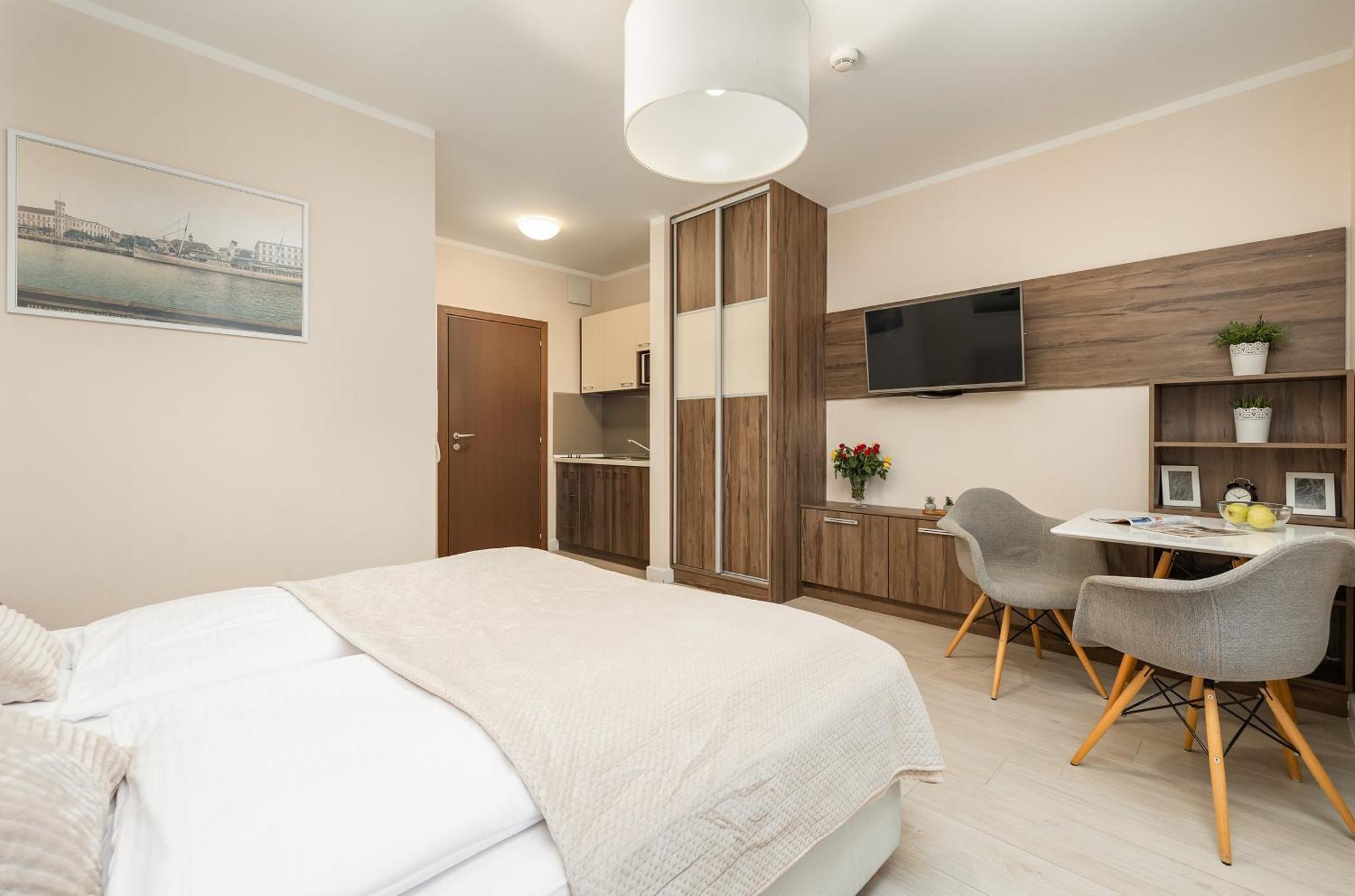 Apartamenty Aquamarina By Noclegi Renters ชวีโนวิชแจ ภายนอก รูปภาพ