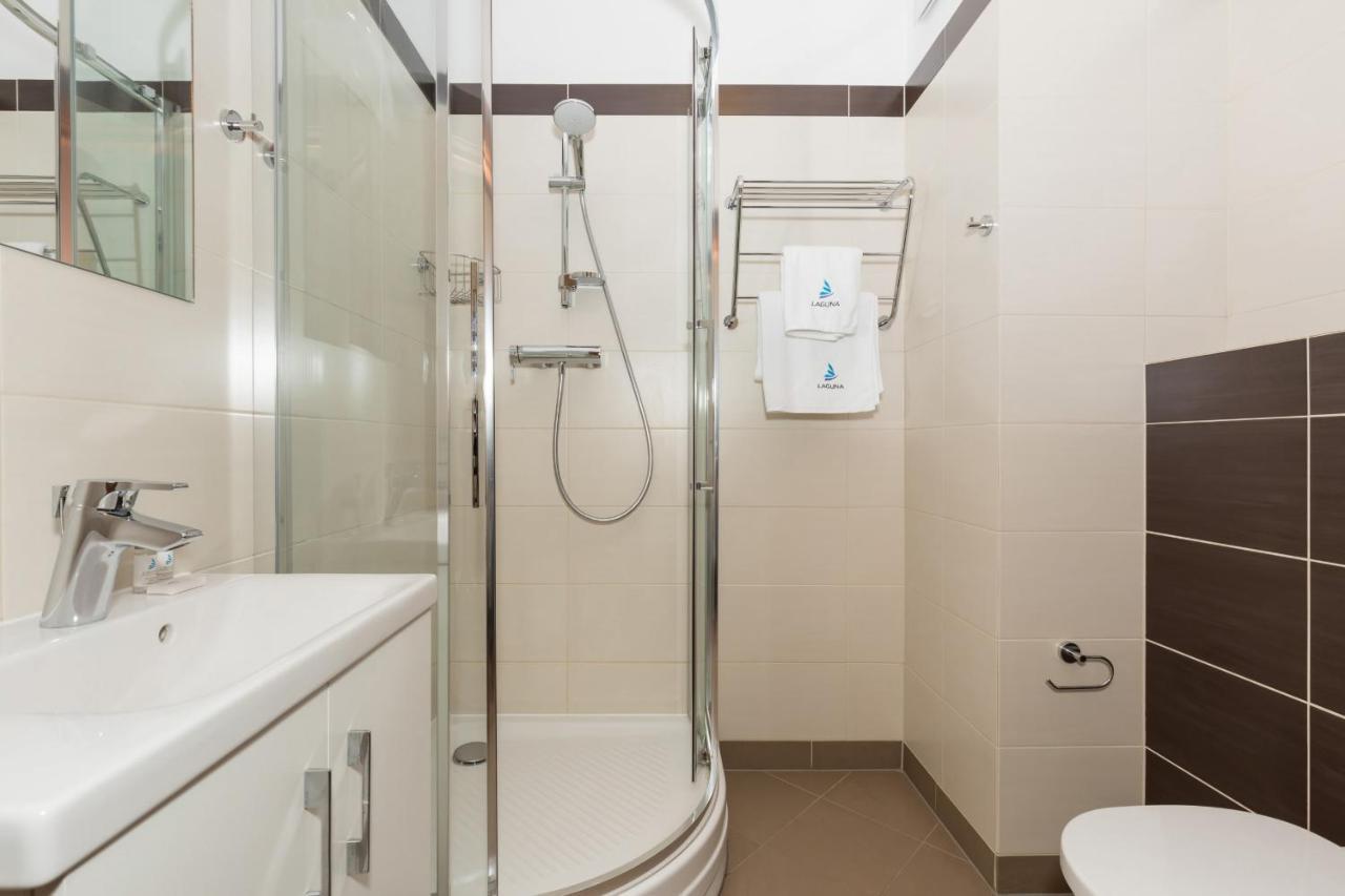 Apartamenty Aquamarina By Noclegi Renters ชวีโนวิชแจ ภายนอก รูปภาพ