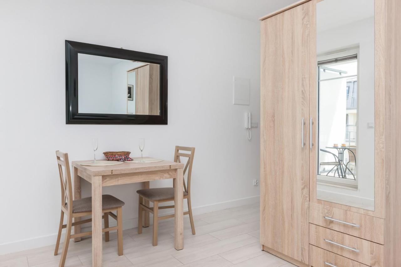 Apartamenty Aquamarina By Noclegi Renters ชวีโนวิชแจ ภายนอก รูปภาพ