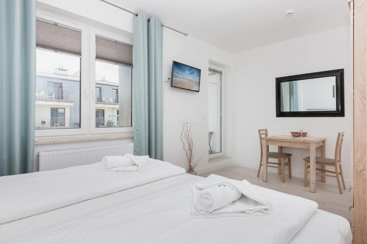Apartamenty Aquamarina By Noclegi Renters ชวีโนวิชแจ ภายนอก รูปภาพ